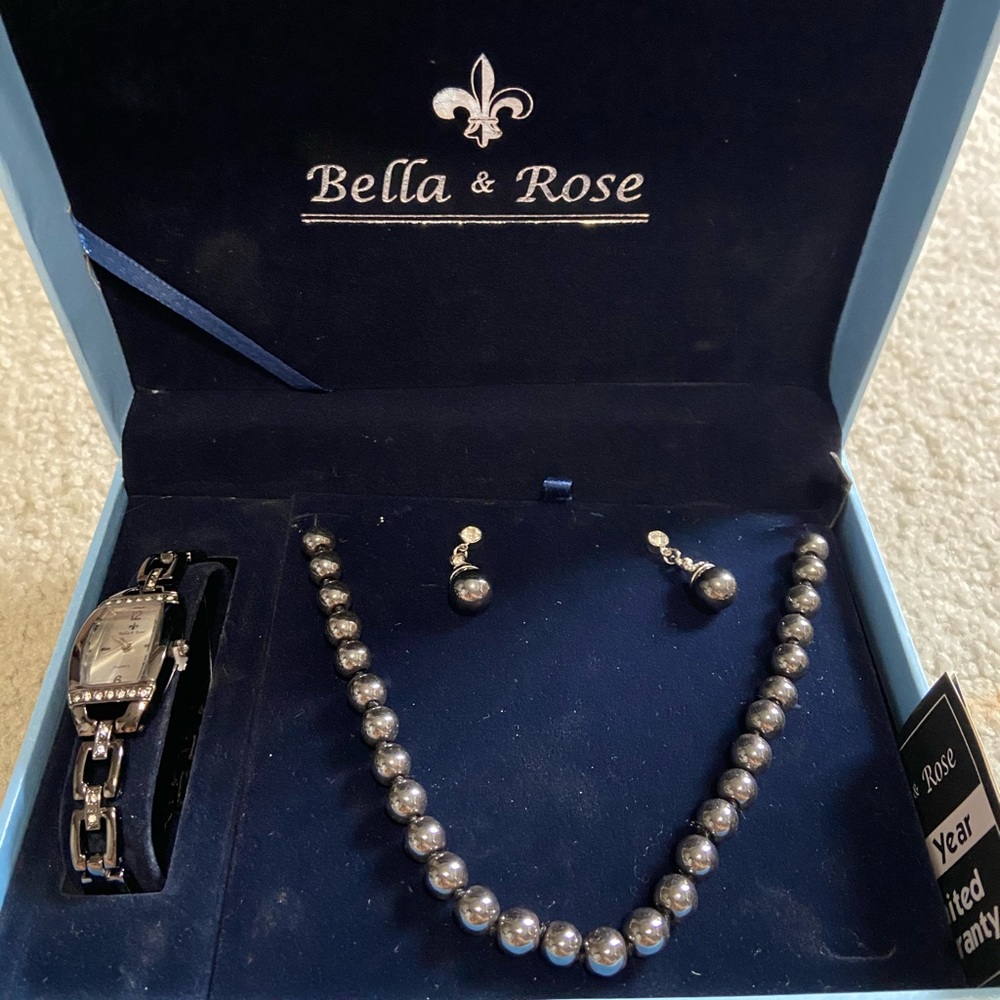 Bella and rose watch set